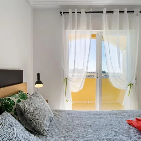 Апартаменты Modern 2 Bed In Torrievieja