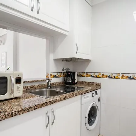 Modern 2 Bed In Torrievieja *