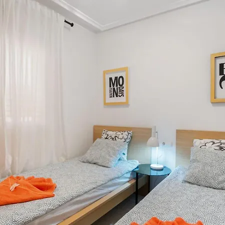Modern 2 Bed In Torrievieja *