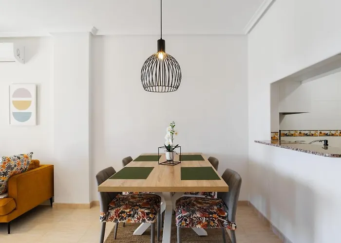 Modern 2 Bed In Torrievieja