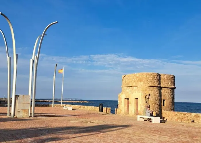 Modern 2 Bed In Torrievieja * 托雷维耶哈